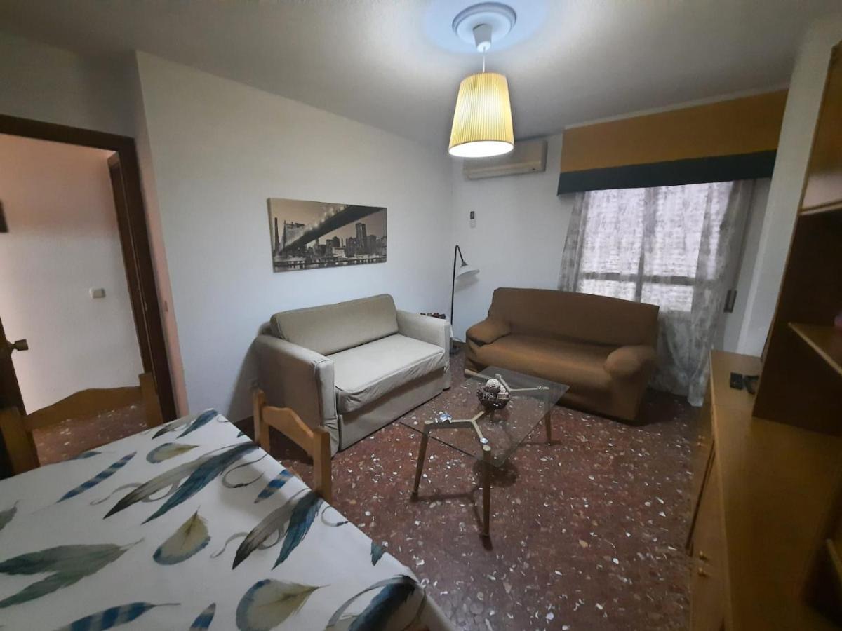 Апартаменты Apartamento Entre Patios San Basilio Кордова Экстерьер фото